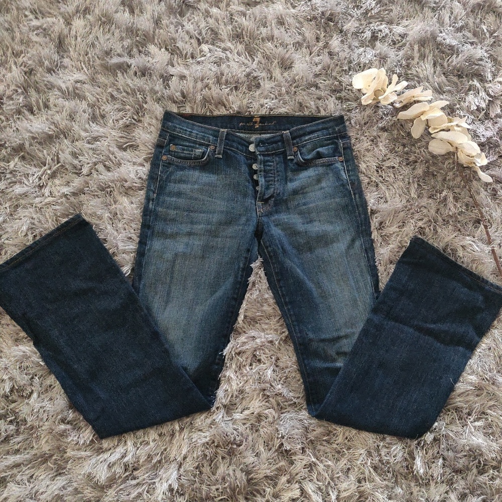 Seven for all Mankind bootcut jeans sz 27